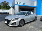 Used 2024 Nissan Altima 2.5 SV image 2