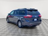 Used 2018 Toyota Sienna XLE image 5