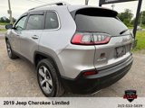 Used 2019 Jeep Cherokee Limited image 4