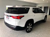 Used 2022 Chevrolet Traverse LT w/ LT Premium Package image 3