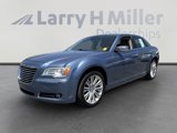 Used 2011 Chrysler 300 C image 4