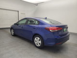 Used 2017 Kia Forte LX image 5