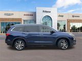 Used 2017 Honda Pilot Elite image 2