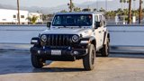 Used 2023 Jeep Wrangler Unlimited image 4