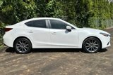 Used 2018 MAZDA MAZDA3 Touring image 3