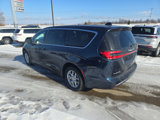 New 2025 Chrysler Pacifica Select image 3