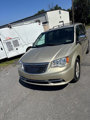 Used 2011 Chrysler Town & Country Touring-L w/ Entertainment Group #2 image 3