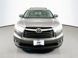 Used 2015 Toyota Highlander XLE image 2