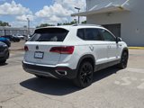 Used 2022 Volkswagen Taos SE image 5