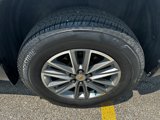 Used 2022 Chevrolet Traverse LT image 2