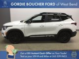Used 2022 Kia Seltos Nightfall Edition image 2