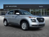 Certified 2023 Hyundai Venue SE image 2