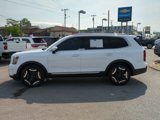 Used 2024 Kia Telluride S w/ S Sunroof Package image 5