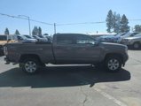 Used 2015 GMC Canyon SLE image 3