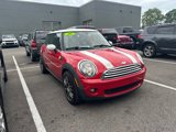 Used 2010 MINI Cooper Hardtop image 4