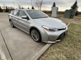 Used 2016 Toyota Avalon Limited image 2