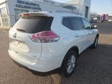 Used 2016 Nissan Rogue SV w/ SV Premium Package image 5