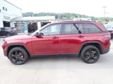 Used 2024 Jeep Grand Cherokee Altitude image 2