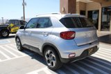 Used 2024 Hyundai Venue SEL image 5