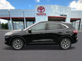 Used 2022 Ford Escape Titanium w/ Class II Trailer Tow Package image 4