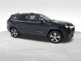 Used 2020 Jeep Cherokee Limited image 3