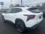 New 2025 Chevrolet Trax RS w/ Sunroof Package image 3