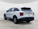 Used 2021 Kia Sorento LX image 3