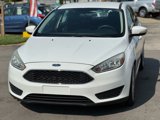 Used 2015 Ford Focus SE image 2