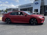 Used 2020 Toyota Camry XSE image 2