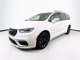 Used 2021 Chrysler Pacifica Touring-L w/ S Appearance Package image 3