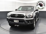 Used 2014 Toyota Tacoma 4x4 Access Cab image 2