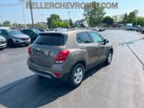 Used 2020 Chevrolet Trax LT w/ LT Convenience Package image 5