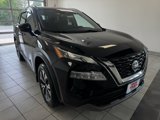 Used 2021 Nissan Rogue SV image 2
