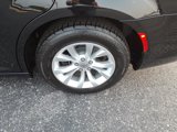 Used 2016 Chrysler 300 Limited image 5