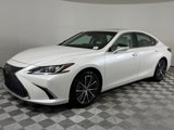 Certified 2024 Lexus ES 250 w/ Premium Package image 3