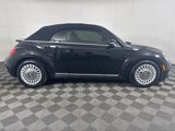 Used 2015 Volkswagen Beetle 1.8T image 2