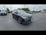 Used 2022 Volkswagen Tiguan S image 2