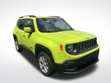 Used 2018 Jeep Renegade Latitude w/ Cold Weather Group image 3