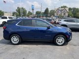 Used 2022 Chevrolet Equinox LT image 2