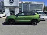 New 2025 Volkswagen Taos SE image 3