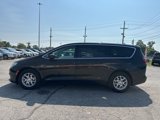 Used 2018 Chrysler Pacifica LX image 4
