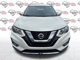 Used 2017 Nissan Rogue SV image 2
