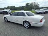 Used 2004 Jaguar XJ8 image 3