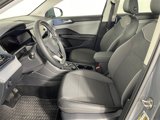 Used 2024 Volkswagen Taos SE image 3