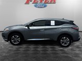 Used 2017 Nissan Murano S image 2