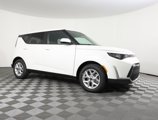 New 2025 Kia Soul LX image 3