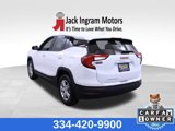 Used 2023 GMC Terrain SLE image 3