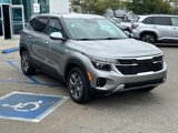 Used 2024 Kia Seltos LX image 3