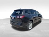 Used 2015 Chevrolet Traverse LT w/ Style and Technology Package image 6