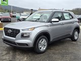 New 2025 Hyundai Venue SE image 2